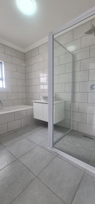 3 Bedroom Property for Sale in Sandy Point Western Cape